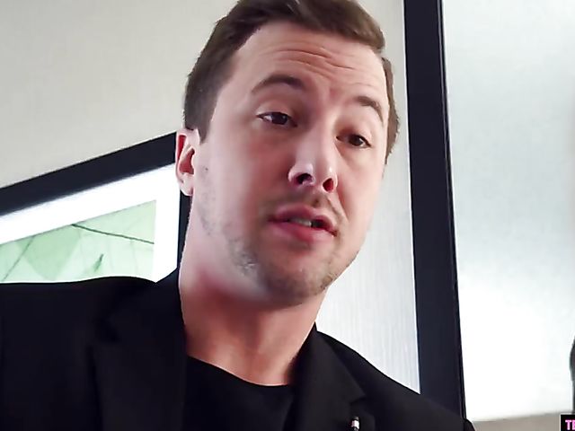 Bella Rose - Full lips teen fucked hard by a hot guy