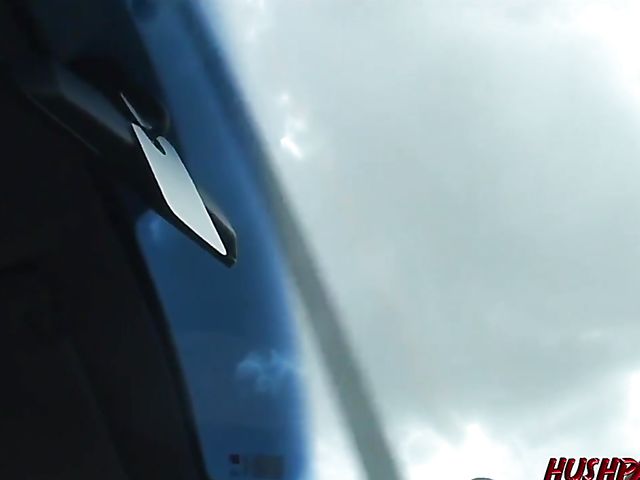 Amateur slut Rachael blows and gets rammed on video