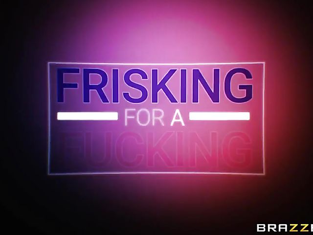 Brazzers threesome with shoplifter Violet Starr and her stepmom Heather Vahn sharing cop's cock