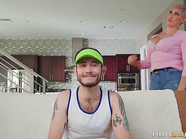 Big tits lesbians interracial fun with ebony hottie Jezabel Vessir and white mom Ryan Keely