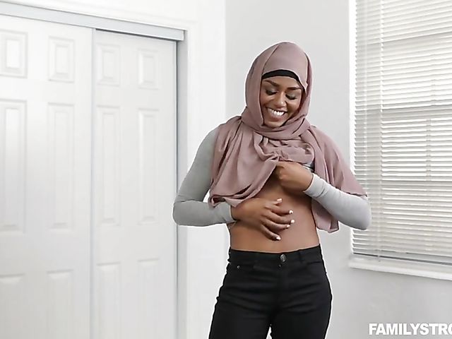 Hijab sex with slutty ebony stepsister Milu Blaze