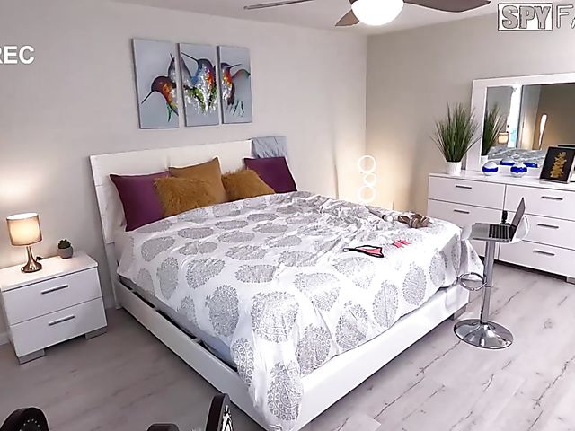 Camming slut sister Aliya Brynn and her virgin step brother go at it