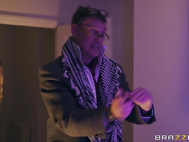 Lana Harding & Danny D - Teen big cock fuck in the kitchen