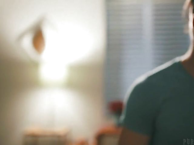 2 girls 1 guy threesome with obedient Natalie Knight and dirty Jane Wilde