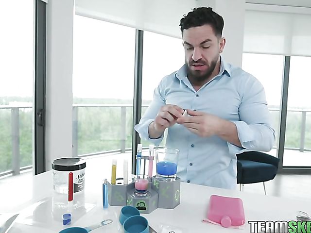 Teen braces girl with glasses Binky Beaz is interested in chemistry and cock 