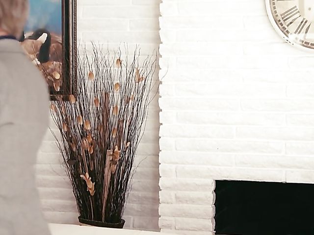 Dee Williams & Aidra Fox - Elegant lesbian mom seduce a girl