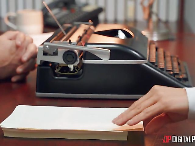 Alexis Fawx - MILF office anal with her boss Manuel Ferrara