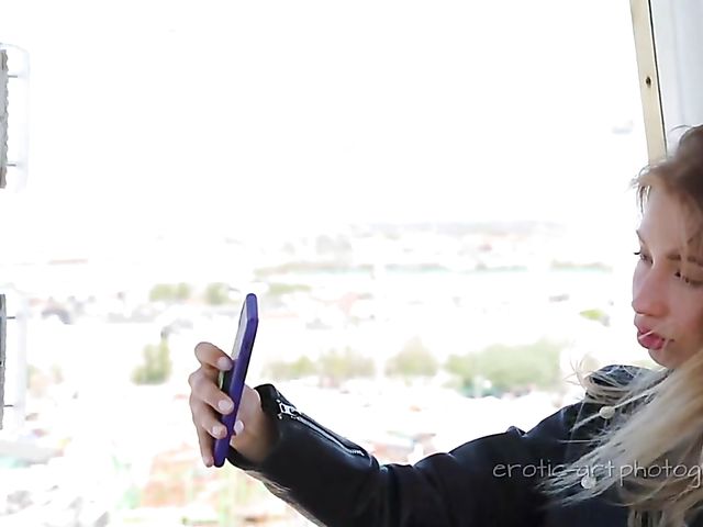 Erotic masturbation solo with naughty Anna Di