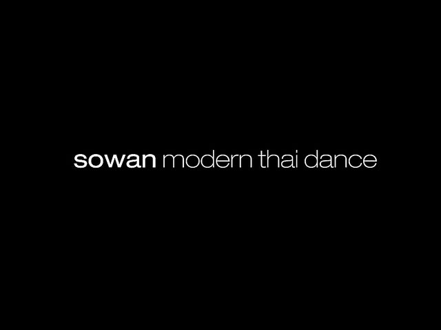 Erotic nude dance of skinny thai model Sowan