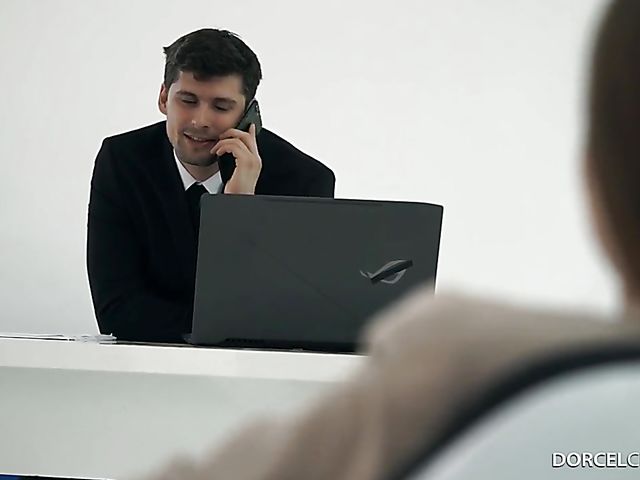 Euro anal at work with long-haired elegant babe Mary Rock