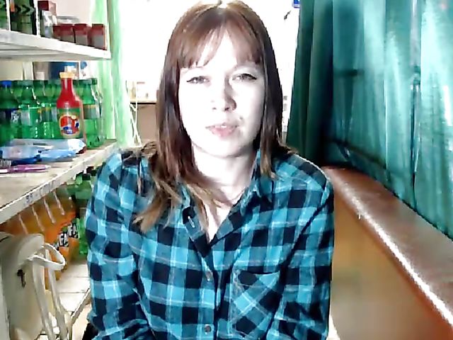 Russian masturbation addict Misslyolika doing it on webcam