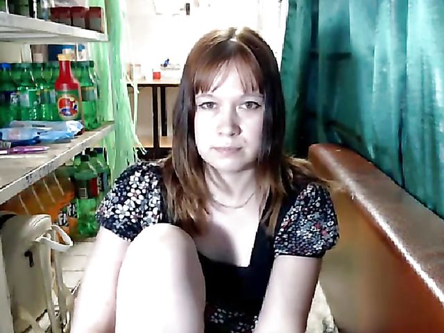 Russian masturbation addict Misslyolika doing it on webcam