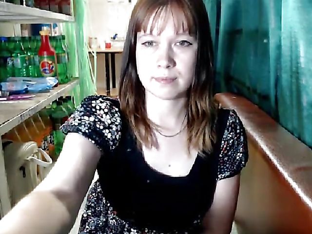Russian masturbation addict Misslyolika doing it on webcam