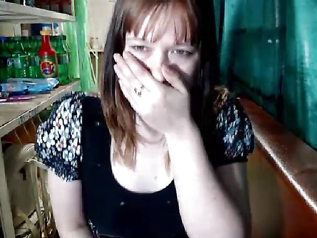 Russian masturbation addict Misslyolika doing it on webcam