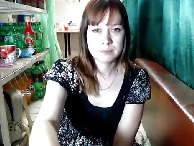 Russian masturbation addict Misslyolika doing it on webcam