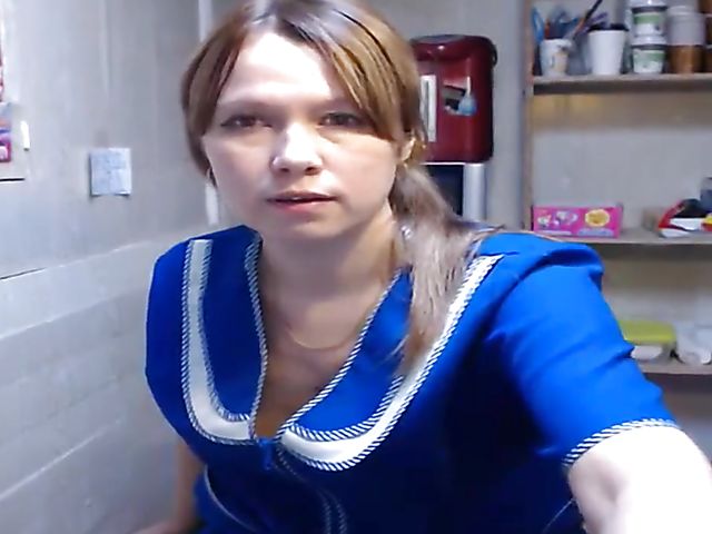 Webcam show of Russian naughty amateur Misslyolika