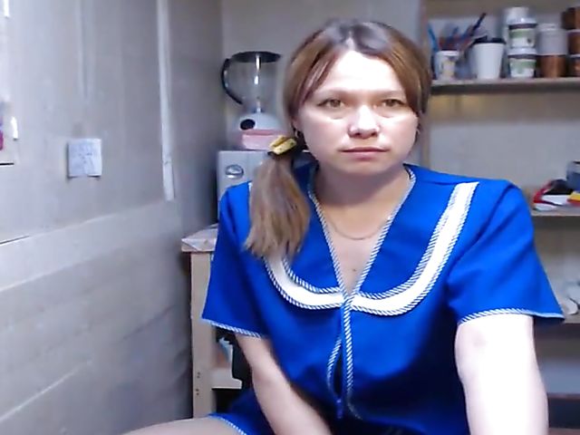 Webcam show of Russian naughty amateur Misslyolika