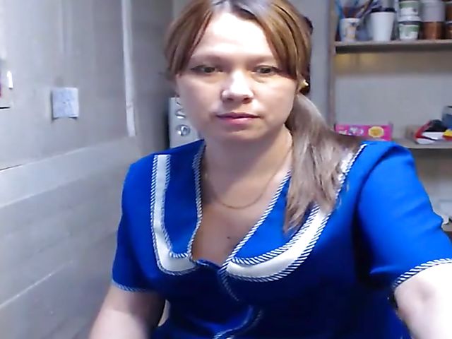 Webcam show of Russian naughty amateur Misslyolika