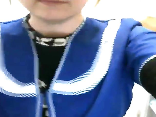 Solo webcam with real amateur girl from Russia Misslyolika