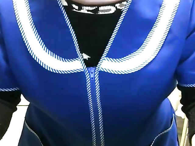 Solo webcam with real amateur girl from Russia Misslyolika