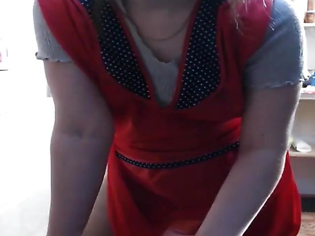 Webcam orgasm in the backroom with Misslyolika