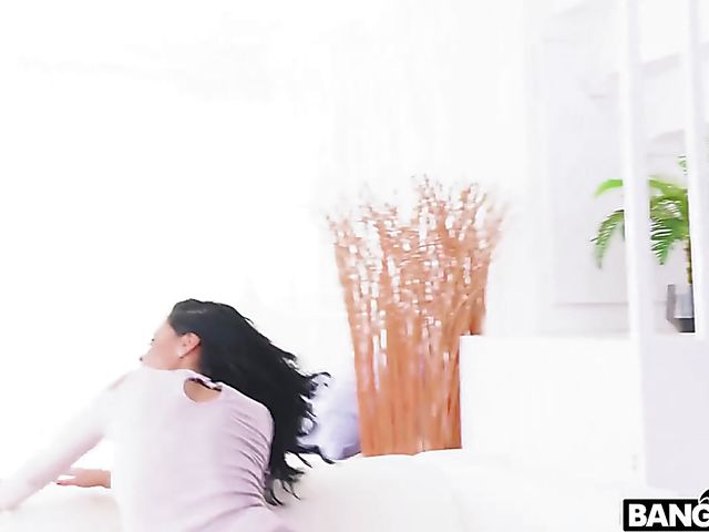 Latina threesome anal with Canela Skin and Katrina Moreno