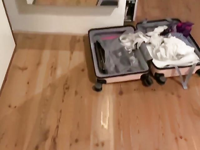 Amateur girlfriend blowjob at home with bracefaced Czkrok