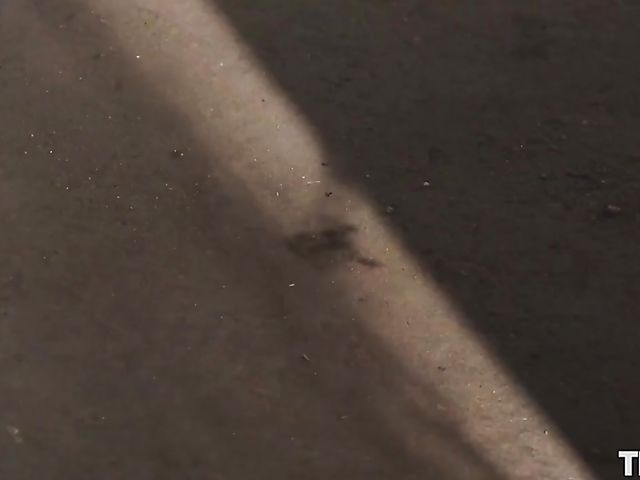 Liv Revamped - Pussy insertion and masturbation with mechanic tools