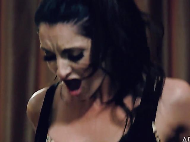 Police officers make Keira Croft watch her slut mom Silvia Saige get fucked