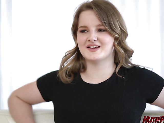 Eliza Eves - Watch a juicy girl lick ass and get banged