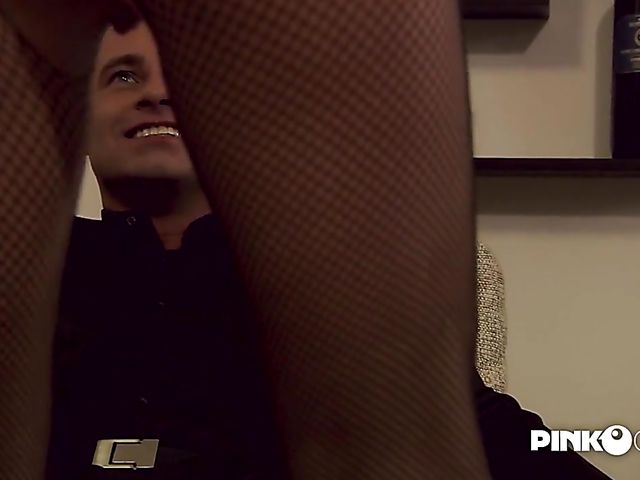 Threesome MMF in fishnets with Victoria Daniels fishnets