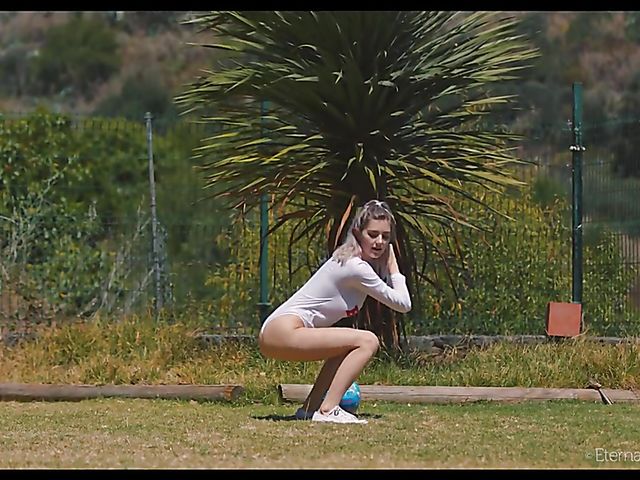 Eva Elfie - Big tit young solo girl fingering at home after outdoor exercise