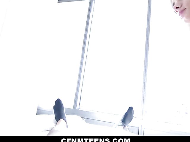 CFNM POV with young blonde chick Elsa Jean