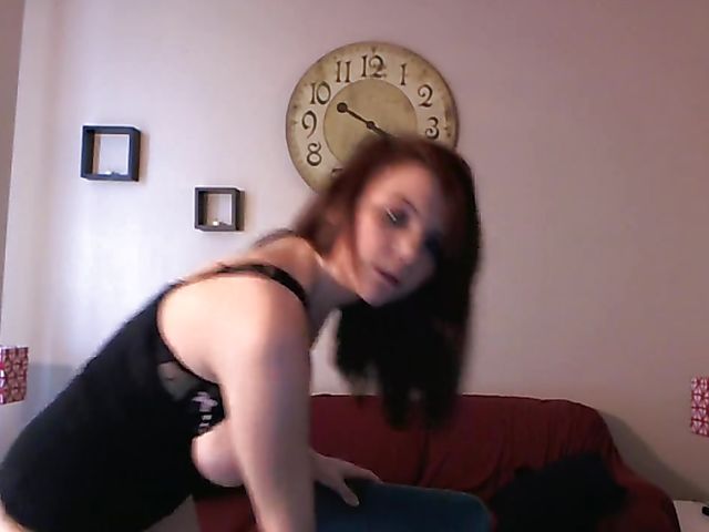 Busty dildo ride at home with Ryley Grace