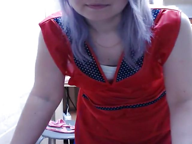 At work webcam stream of shameless Misslyolika