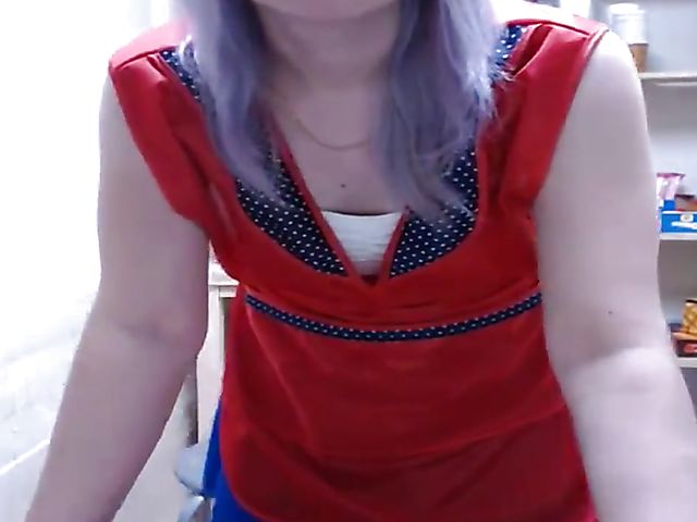 At work webcam stream of shameless Misslyolika