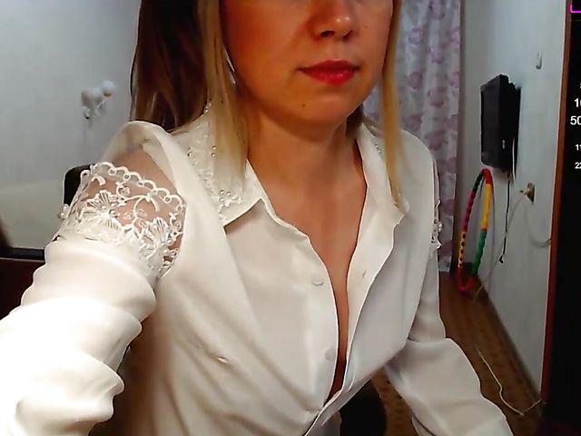 Masturbation amateur video of webcam hottie Misslyolika