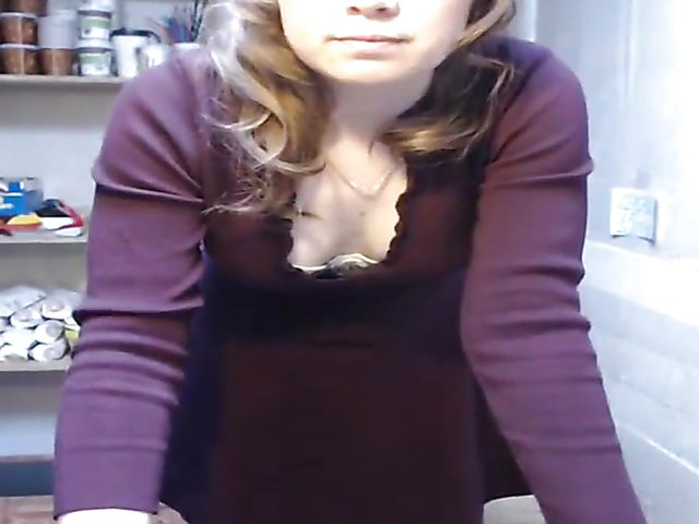 Webcam at work with Russan hot chick Misslyolika