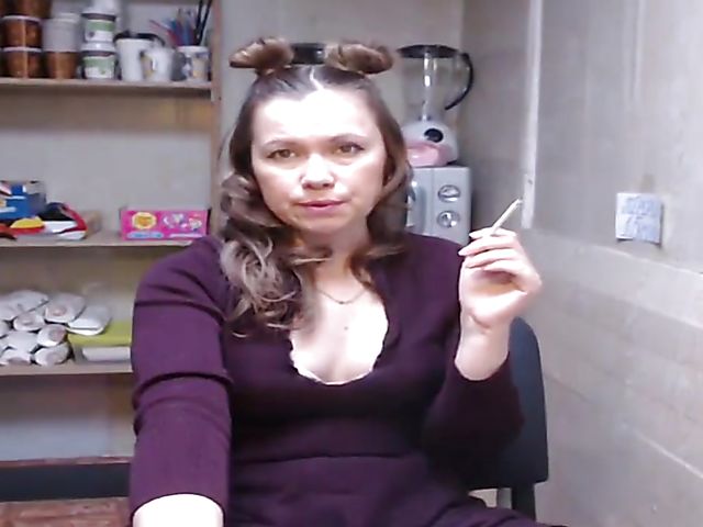 Webcam at work with Russan hot chick Misslyolika