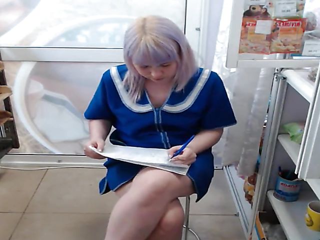 Public webcam work tease with crazy russian Misslyolika