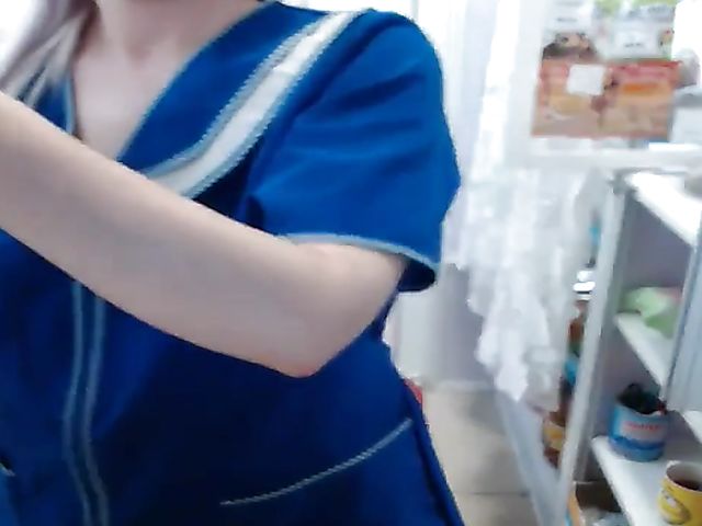 Public webcam work tease with crazy russian Misslyolika