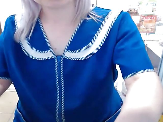 Public webcam work tease with crazy russian Misslyolika