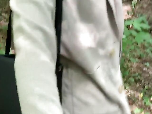 Outdoor blowjob in the forest from his brace faced girlfriend Czkrok