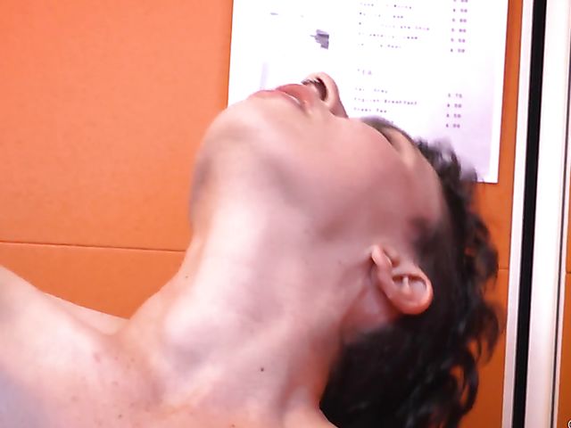 Short hair brunette with big titties Luca masturbates with her new toy