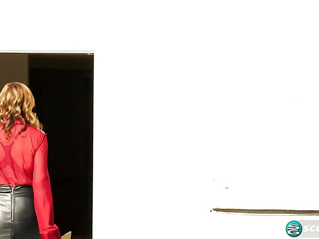 Brenda Douglas - Mature DP with dirty handymen