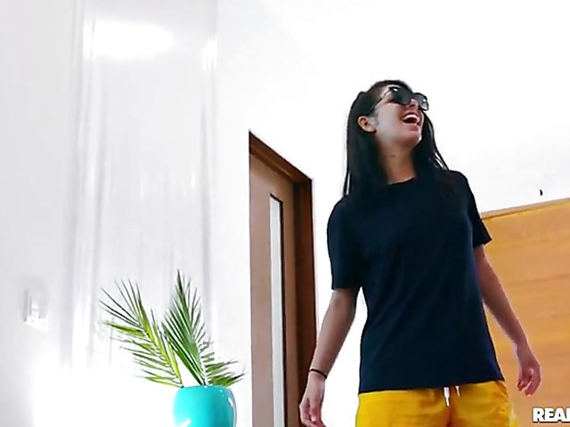 Lesbian party with Gina Valentina, Sloan Harper, Kendra Spade and Gia Derza