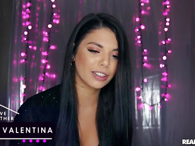 Lesbian party with Gina Valentina, Sloan Harper, Kendra Spade and Gia Derza