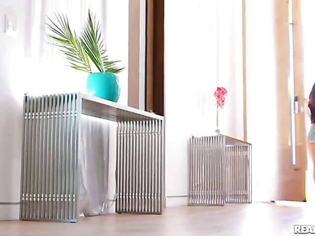 Lesbian party with Gina Valentina, Sloan Harper, Kendra Spade and Gia Derza