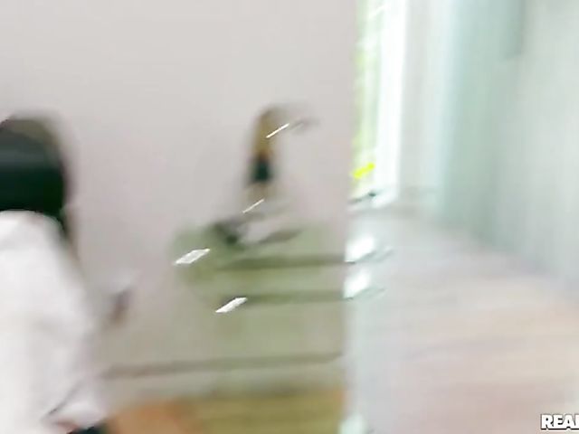 Lesbian party with Gina Valentina, Sloan Harper, Kendra Spade and Gia Derza