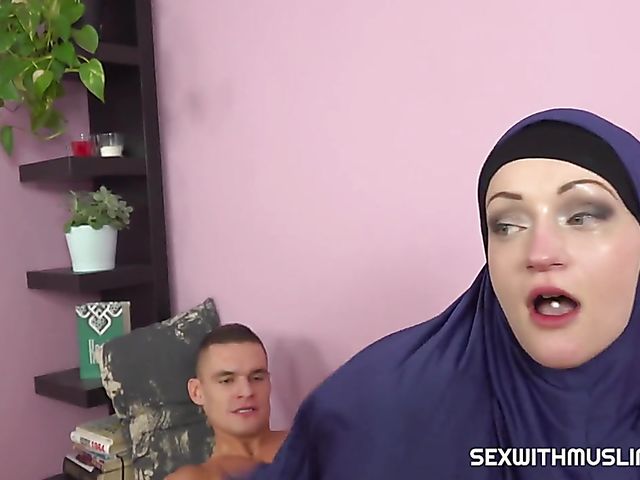 Hardcore muslim sex in hijab with Lola Rose